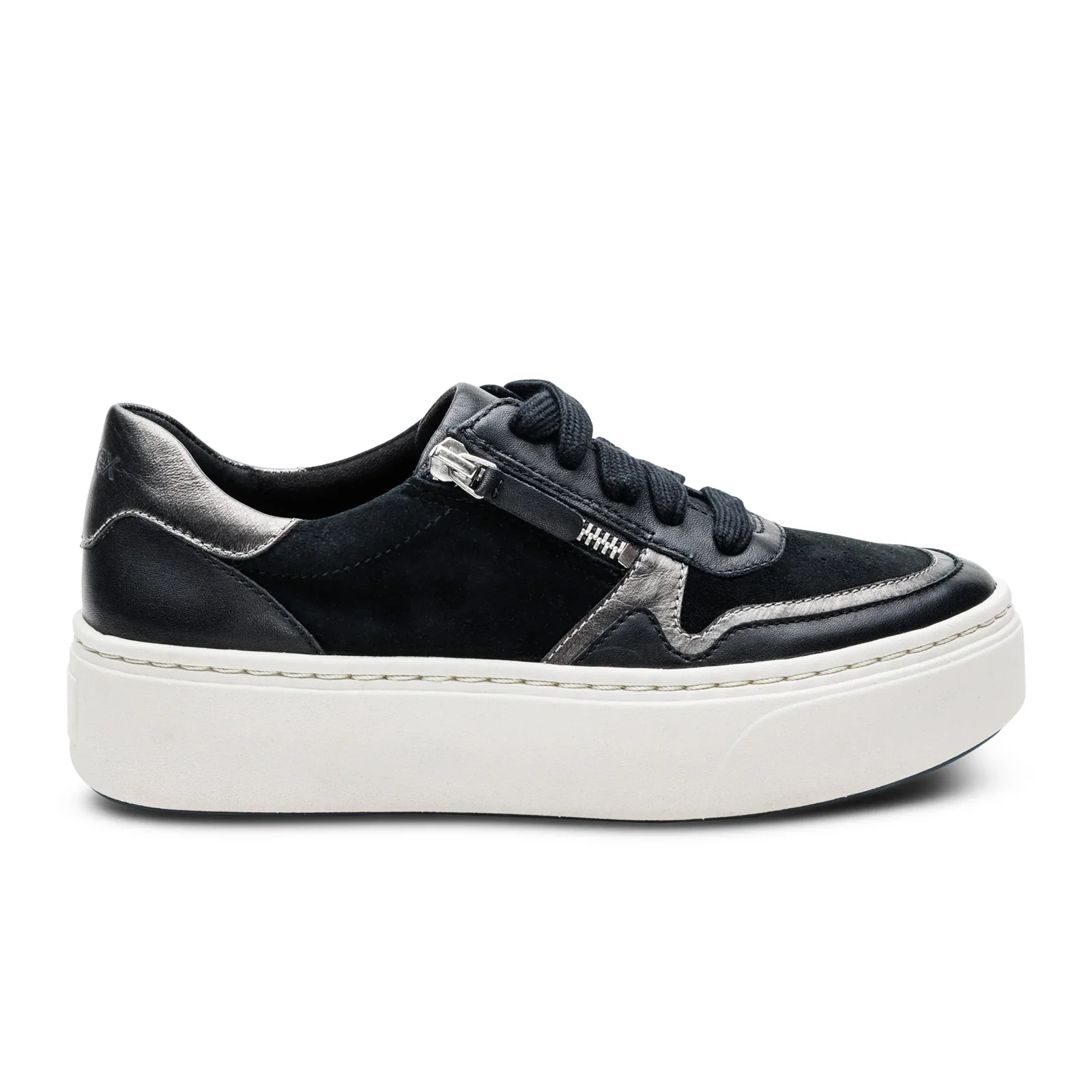 Aetrex Leigh Sneaker (Women) - Black