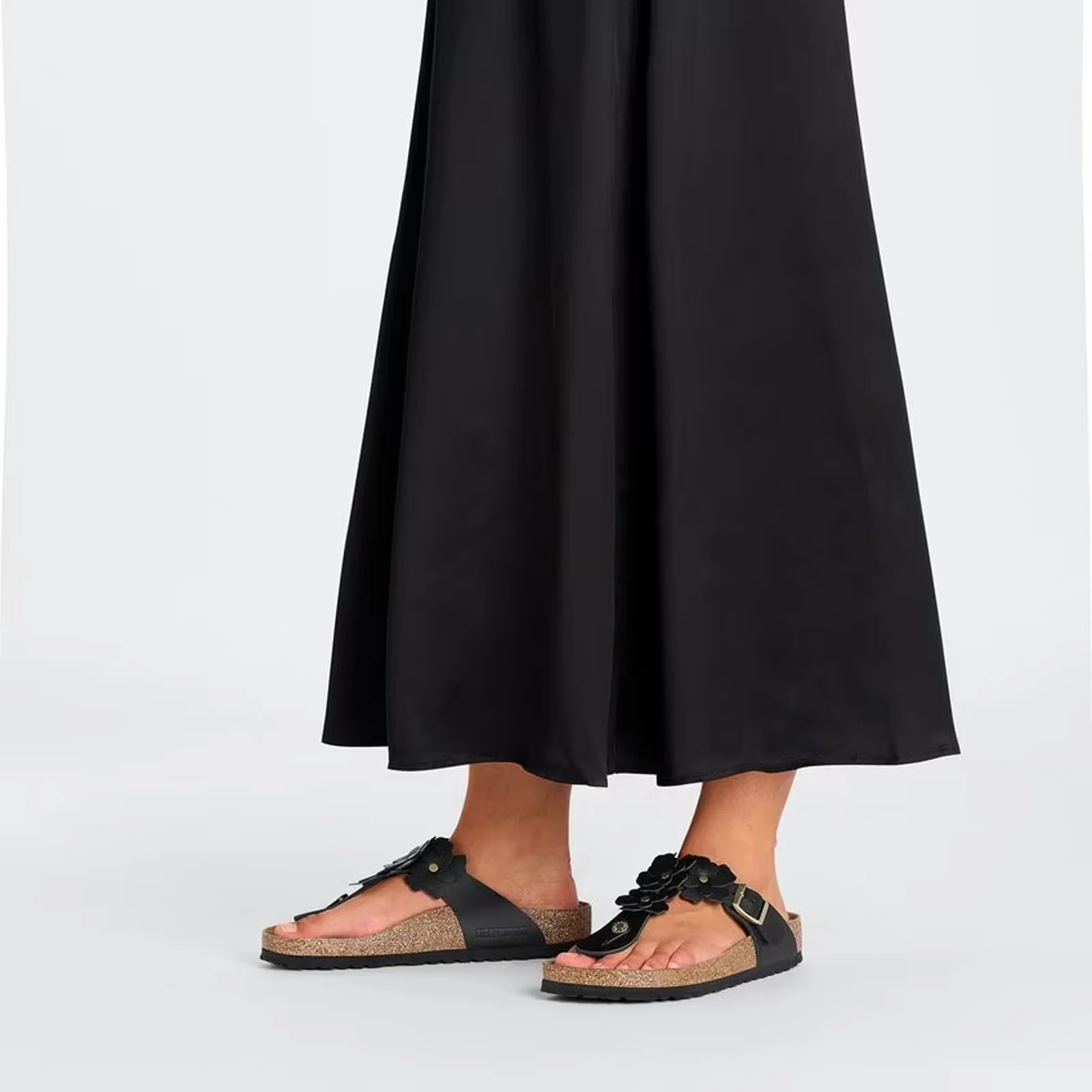 Birkenstock Gizeh Flowers Sandal (Women) - Black Leather - Image 6