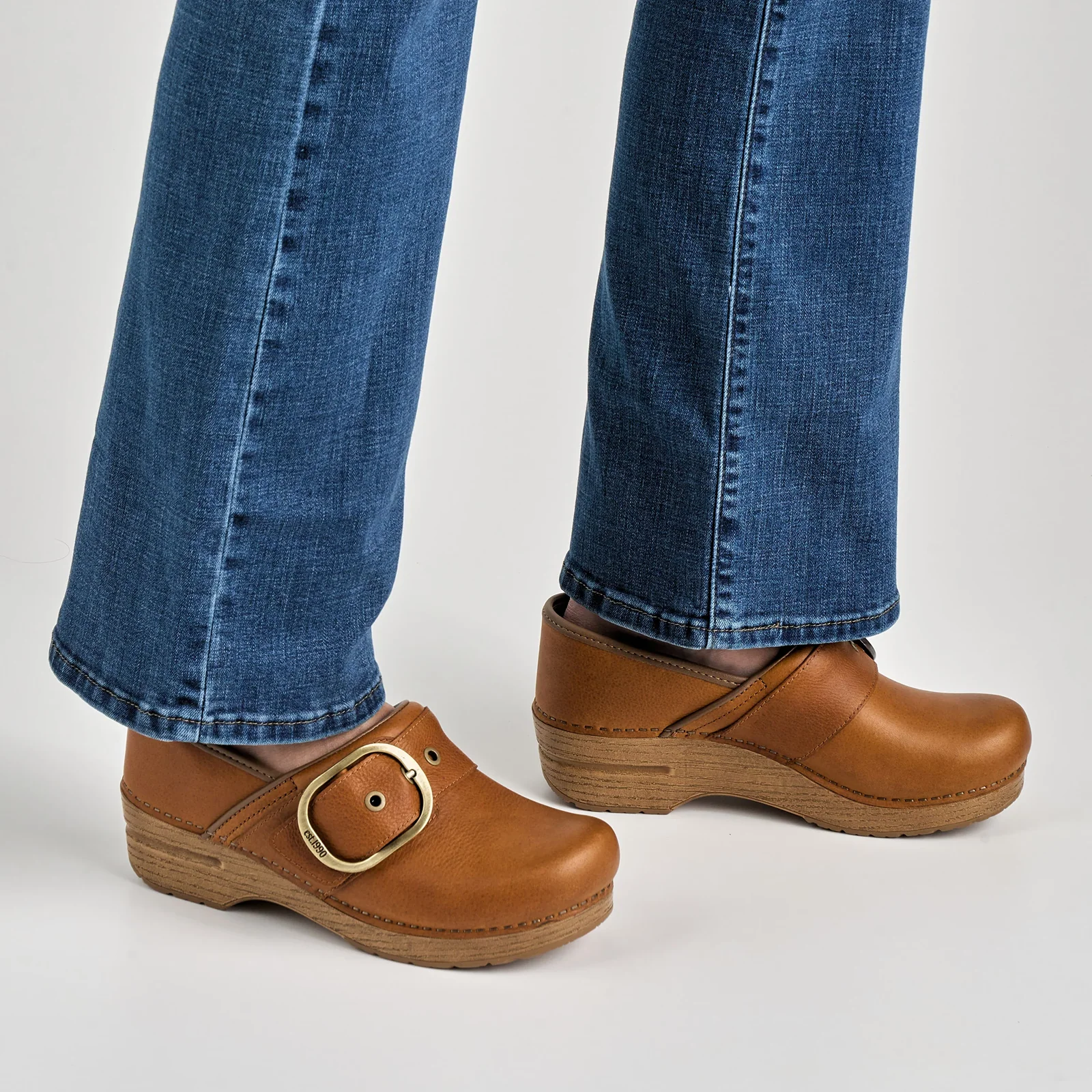 Dansko Pearson Clog (Women) - Tan Tumbled - Image 8