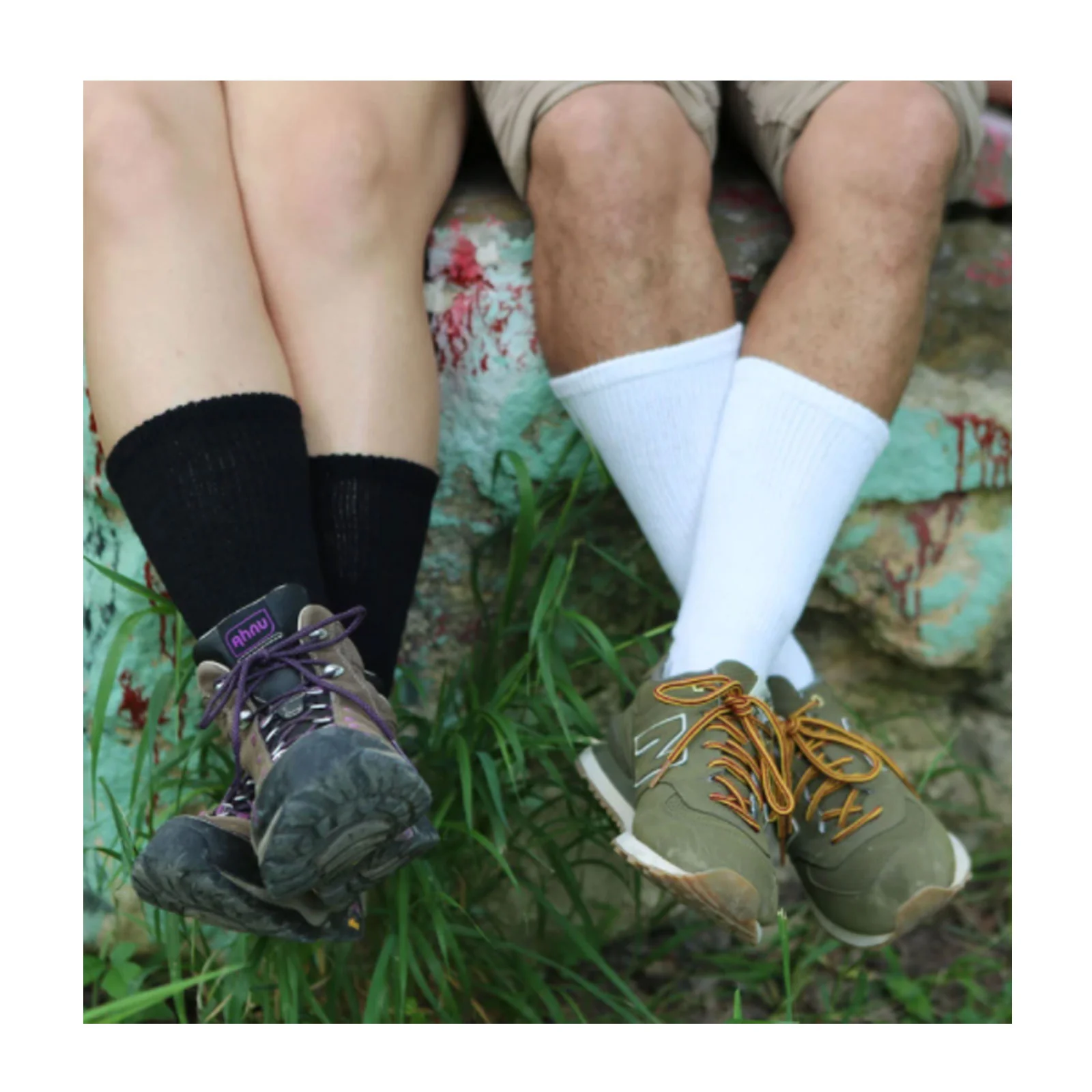 Extrawide Loose Fit Stays Up Cotton Crew Sock (Unisex) - White - Image 3