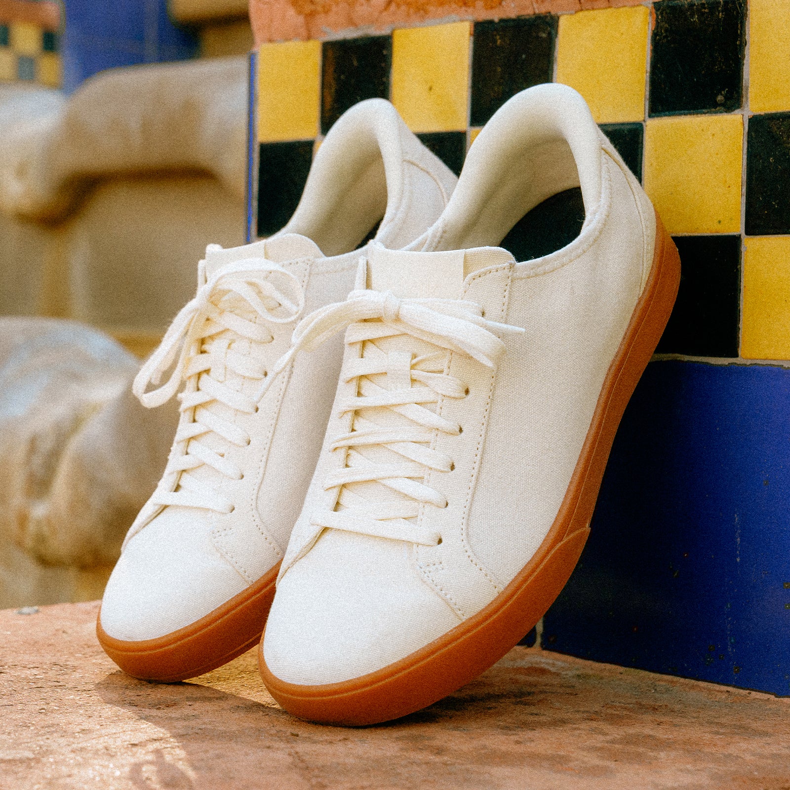 Kizik Irvine Sneaker (Unisex) - Pristine/Gum - Image 5
