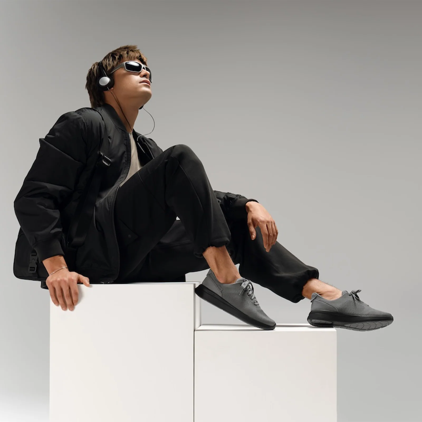 Kizik Lima 2 Sneaker (Men) - Smoked Pearl/Black - Image 8